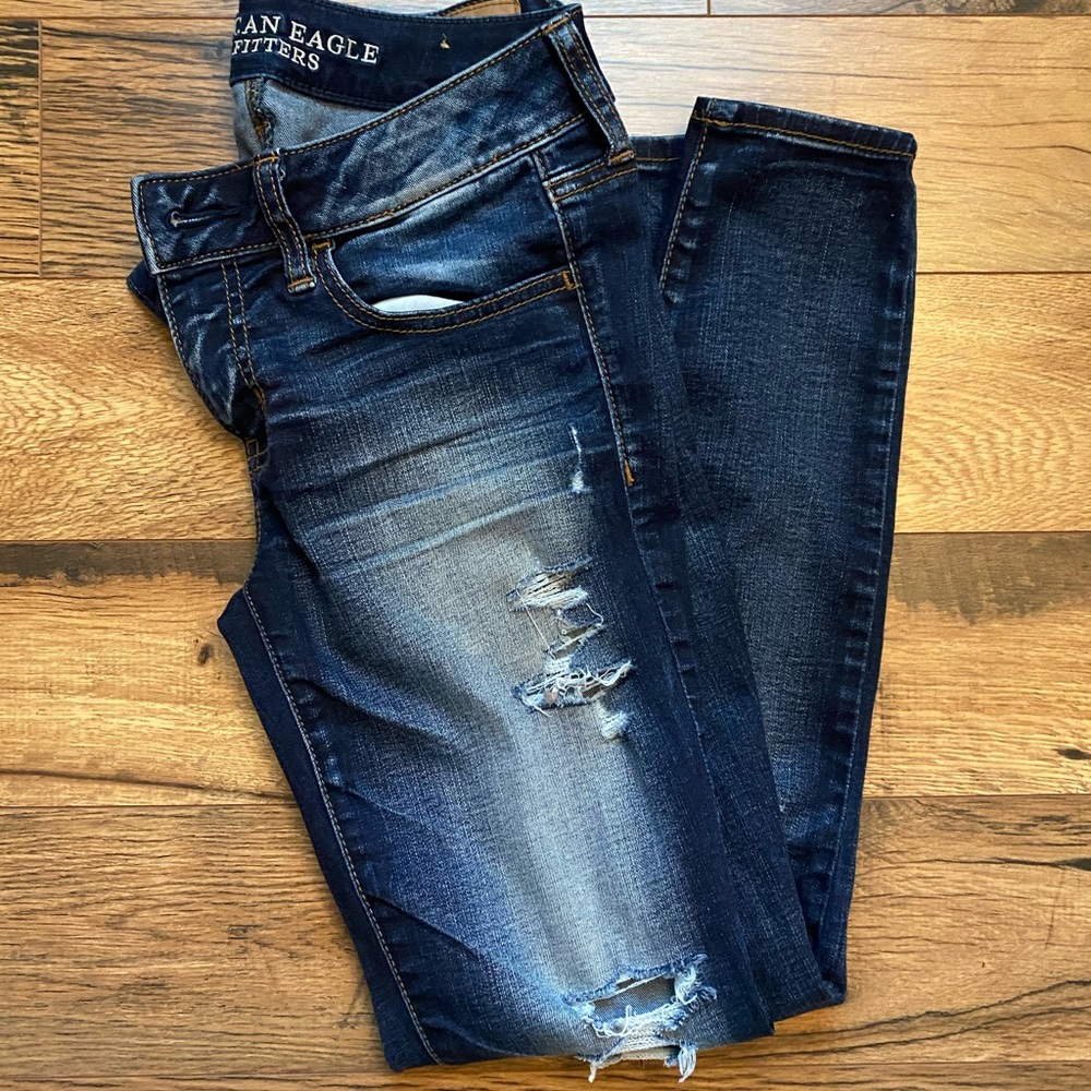 American Eagle low rise jeans